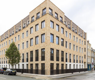 One Molyneux Street 001